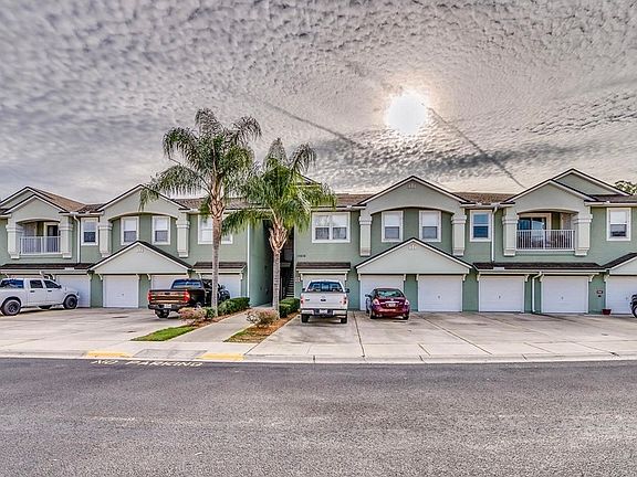 5th image of 13856 Herons Landing Way APT 2