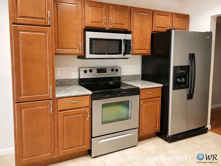 9821 Timbers Dr — Photo 6