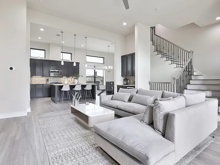 4104 Marina St — Photo 30
