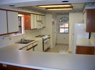 350 S Wildwood Dr APT C16, Branson, MO 65616