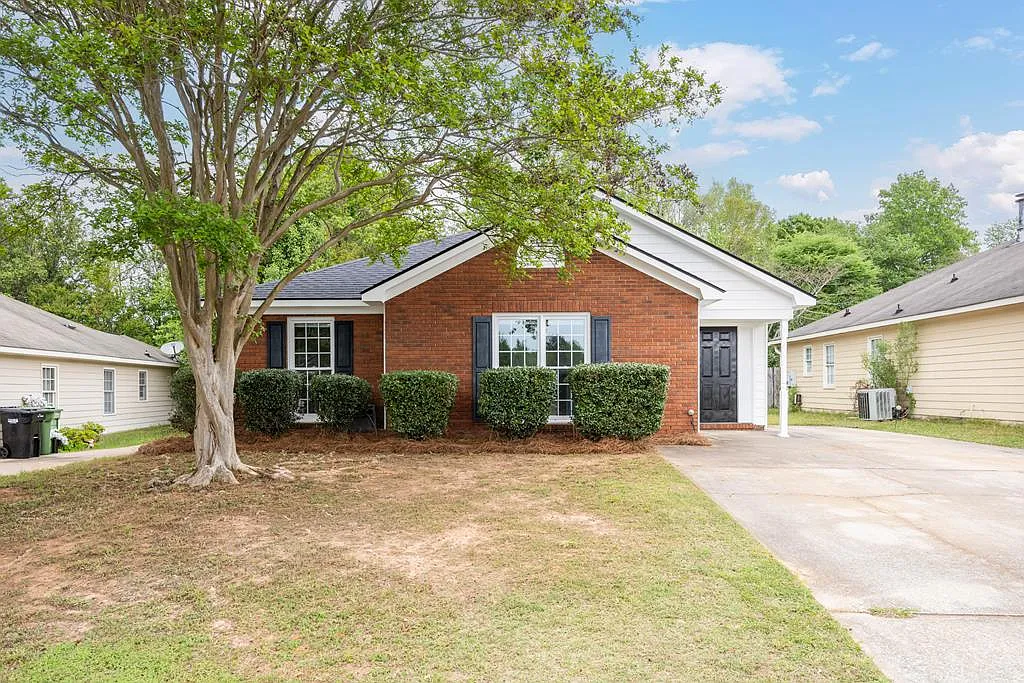 3739 Cardinal Landing Dr photo 1