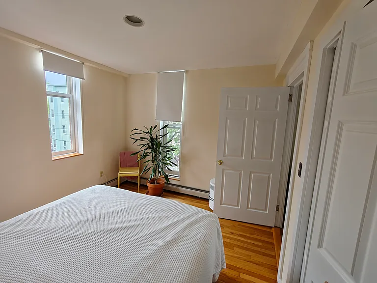 236 Columbia St — Photo 19