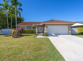 20372 SW 130th Ct, Miami, FL 33177