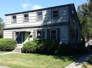 880 Davis Ave, Newark, OH 43055