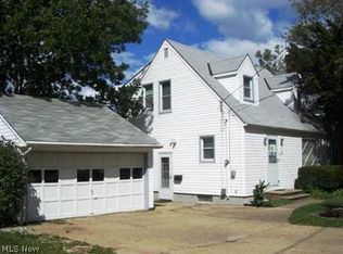 38383 N Beachview Rd, Willoughby, OH 44094