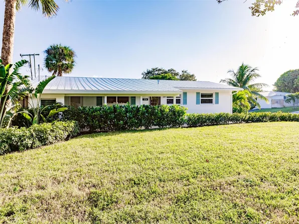 324 Tequesta Dr, Tequesta, FL 33469