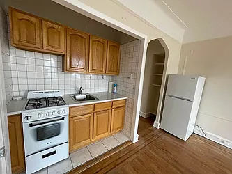 Rented by Metropolis International Realty Inc.