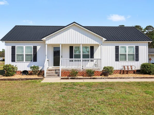 5787 N Carolina Dr #242, Dunn, NC 28334