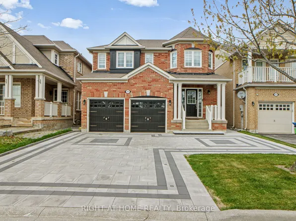 64 Williamson Family Holw, Newmarket, ON L3X 3K2
