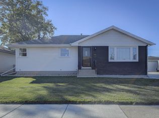 3538 41st St, Highland, IN 46322