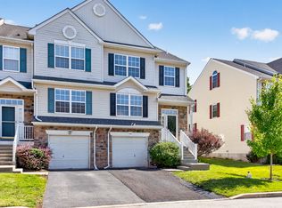323 Glenn Rose Cir, King Of Prussia, PA 19406