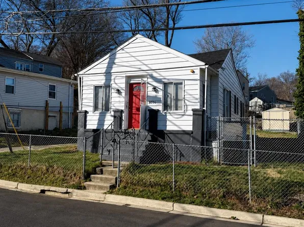 5016 Emo St, Capitol Heights, MD 20743