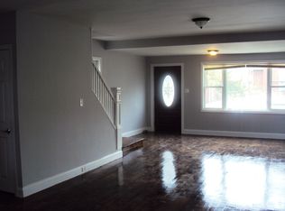 22236 95th Ave, Jamaica, NY 11429