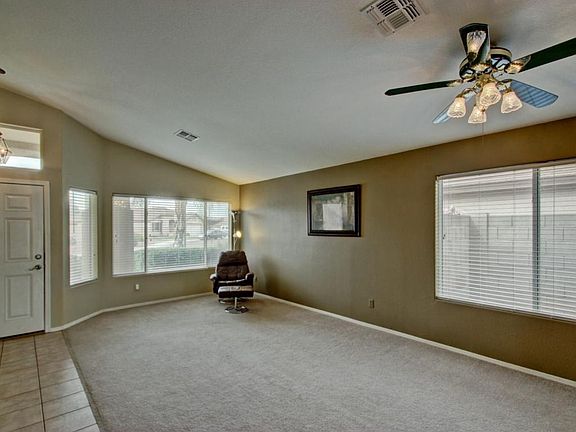 5th image of 20989 N 84th Dr