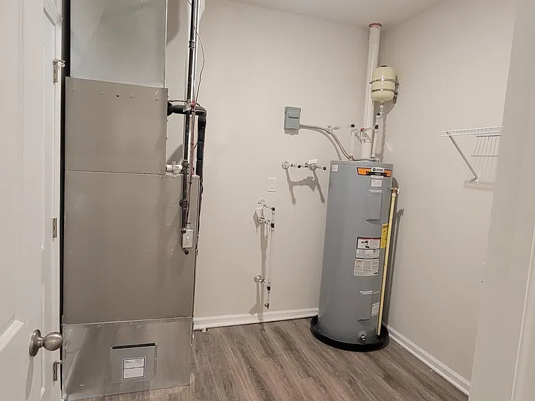 Utility area/Mud room