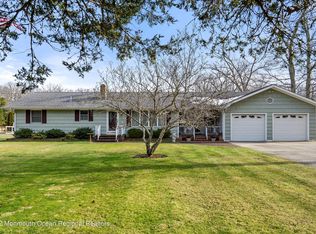 7 Amasa Landing Rd, Tuckerton, NJ 08087