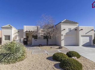 1118 Golf Club Rd, Las Cruces, NM 88011