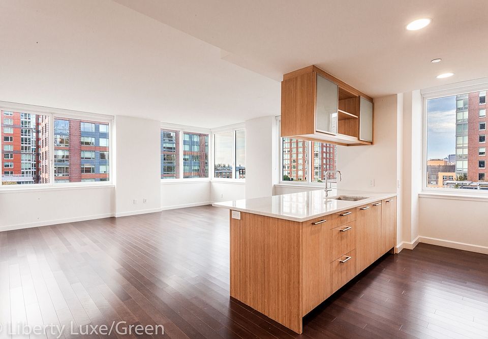1st image of 200 E End Ave #17B