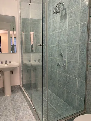 Rented by R New York | media 5