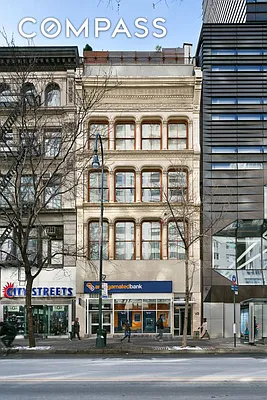 Rented by Compass | media 38