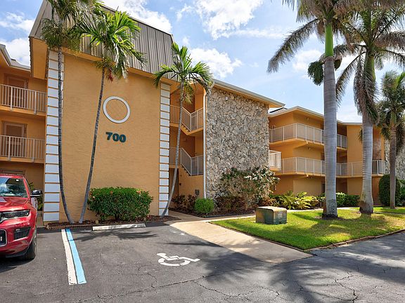 4th image of 2400 S Ocean Drive #731