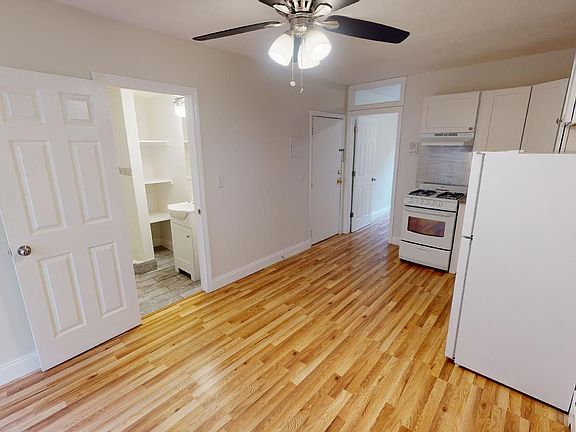 3rd image of 23 Sheafe St #6