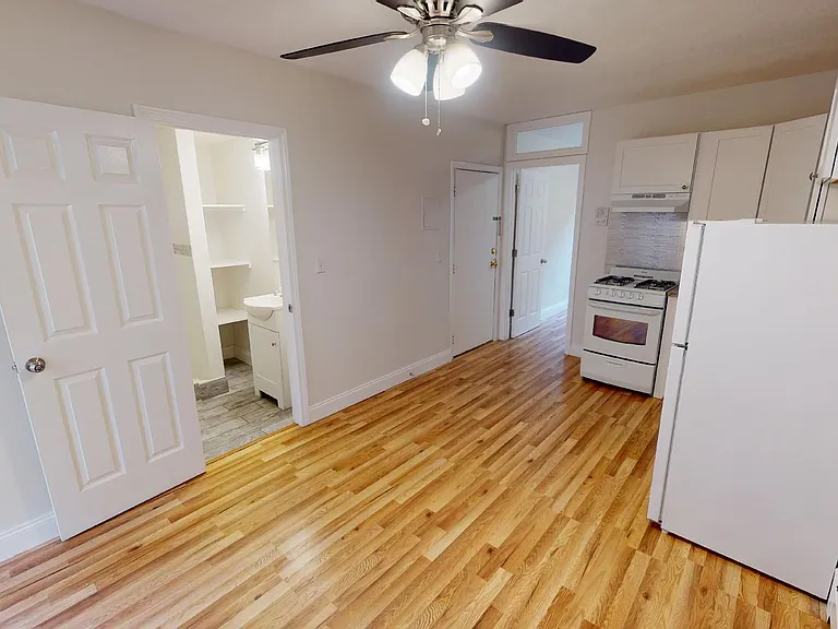 23 Sheafe St #6 — Photo 3