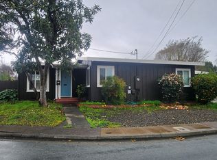 1924 Diamond Ct, Santa Rosa, CA 95404