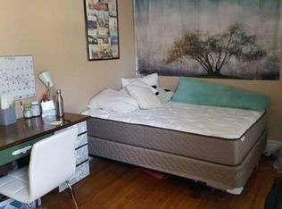 1317 6th St SE APT 1, Minneapolis, MN 55414