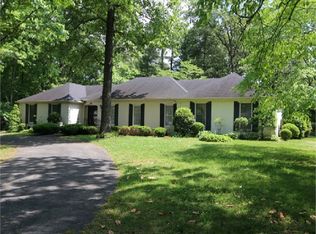 557 Timber Ln, Cookeville, TN 38501