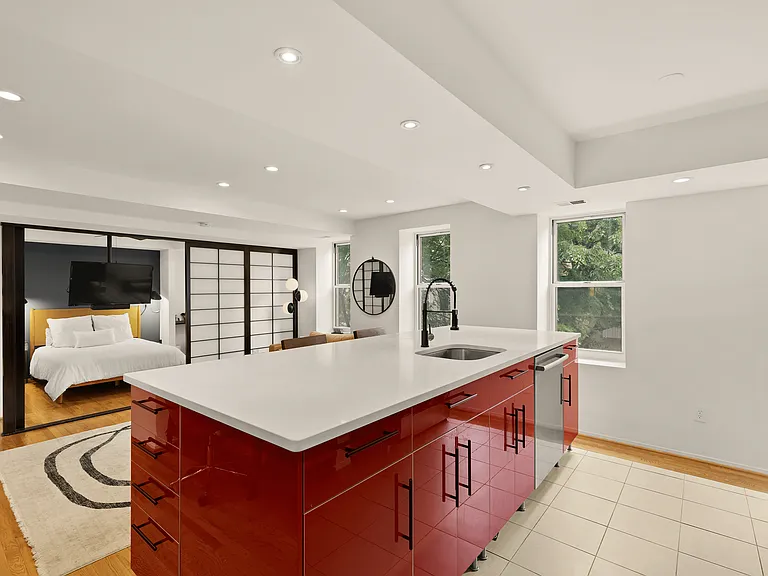2370 Champlain St NW #21 — Photo 9