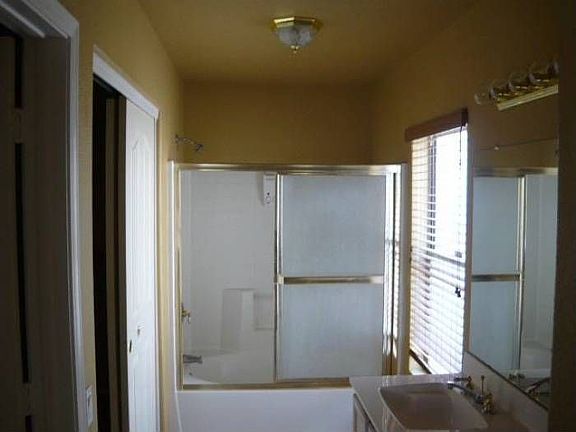 5th image of 17601 N 85th Ln