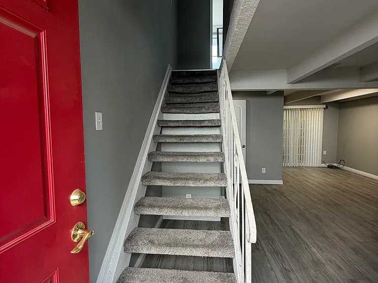 1720 G St #3 — Photo 10