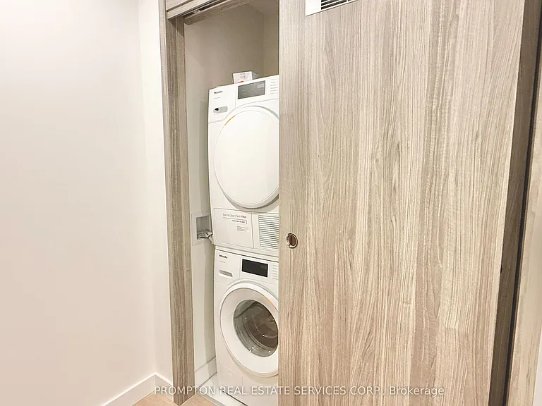 18 Esther Shiner Blvd #1211 — Photo 6