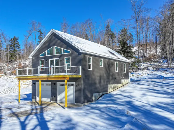 5 Boulder Ridge Road, Oxford, ME 04270