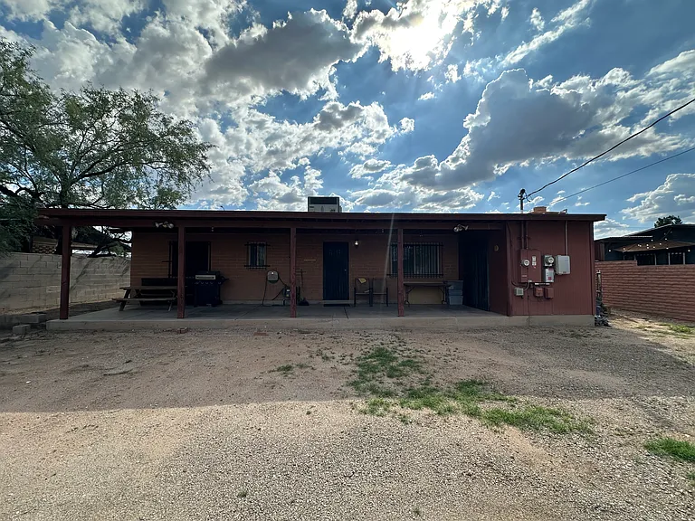 3209 S Capri Cir — Photo 41