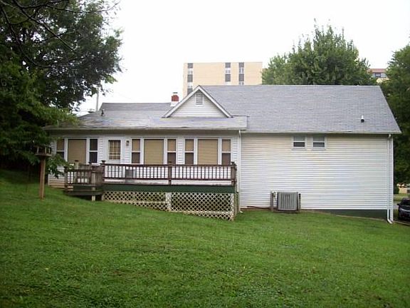 2nd image of 416 Aid Ave