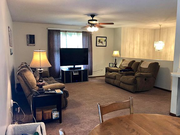4th image of 7050 Forest Ln