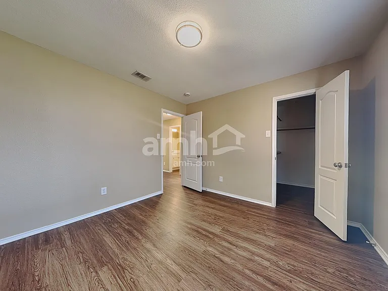 1313 Gray Dawn Dr — Photo 16