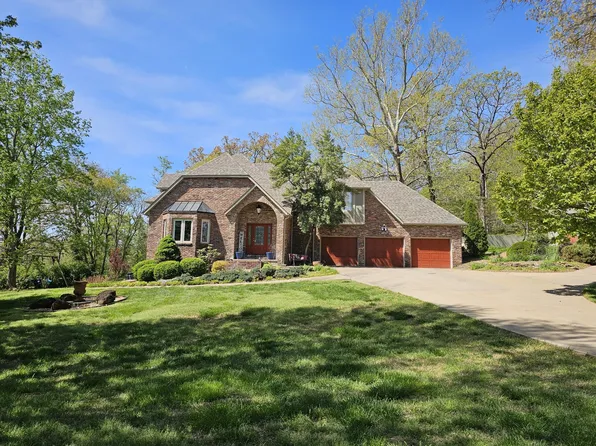 5200 Brookwood Drive, Joplin, MO 64804