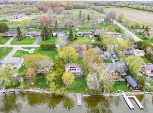 18 Lakeview Blvd, Kawartha Lakes, ON K0M 2C0