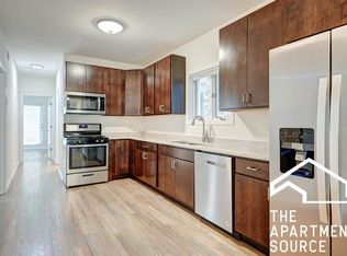 916 N Paulina St #1F, Chicago, IL 60622