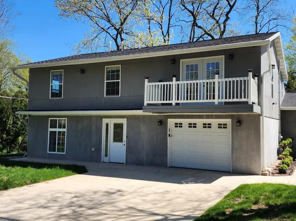 297 Pearson DRIVE, Lake Geneva, WI 53147