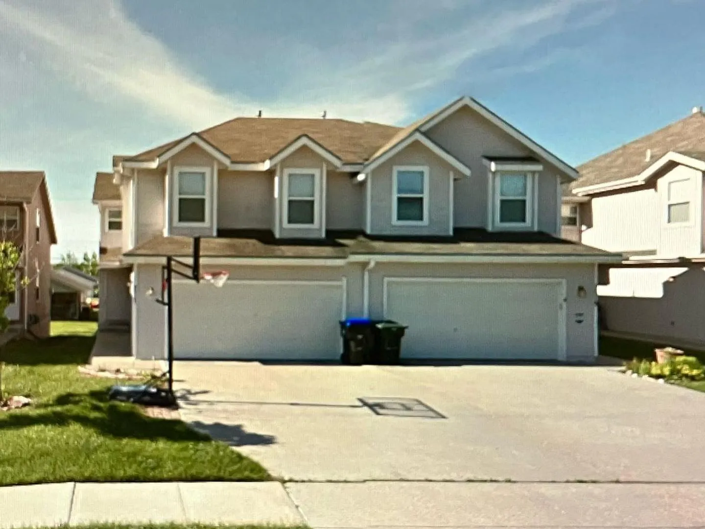 Beautiful 3BR, 3.5BTH home near Lake Sherwood. Washburn Rural Schools. — Photo 1