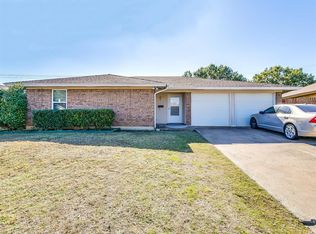 3921 Windhaven Rd, Fort Worth, TX 76133