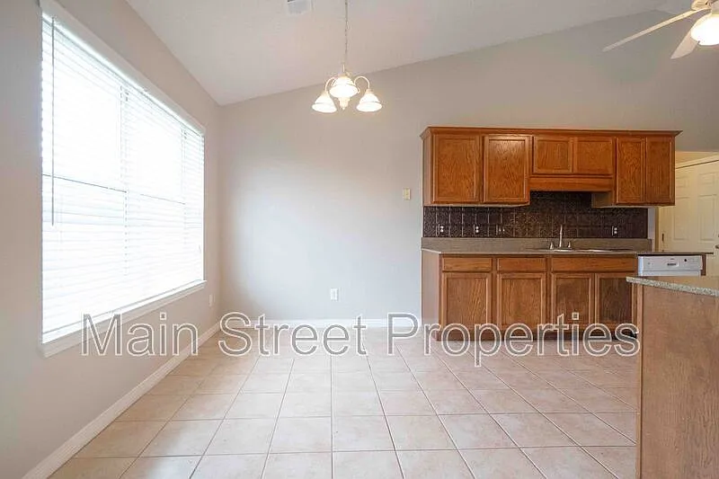 The Estates At Emerald Shores — Photo 4
