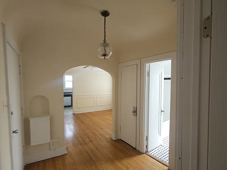 6323 N Mozart St #2A — Photo 7