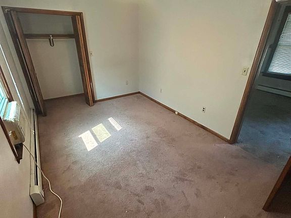 5th image of 2002 53rd St #1