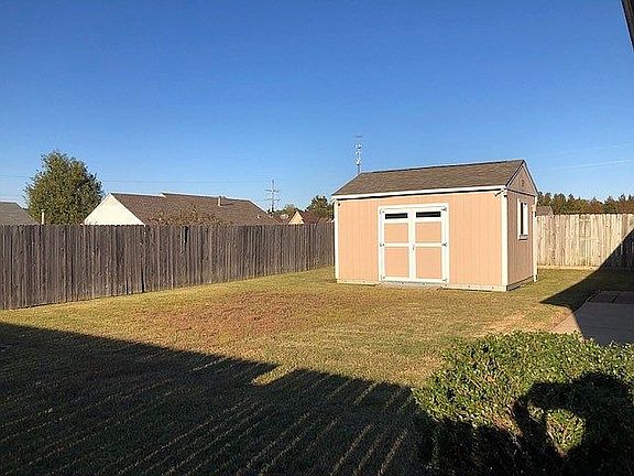 5th image of 1717 Timber Creek Dr