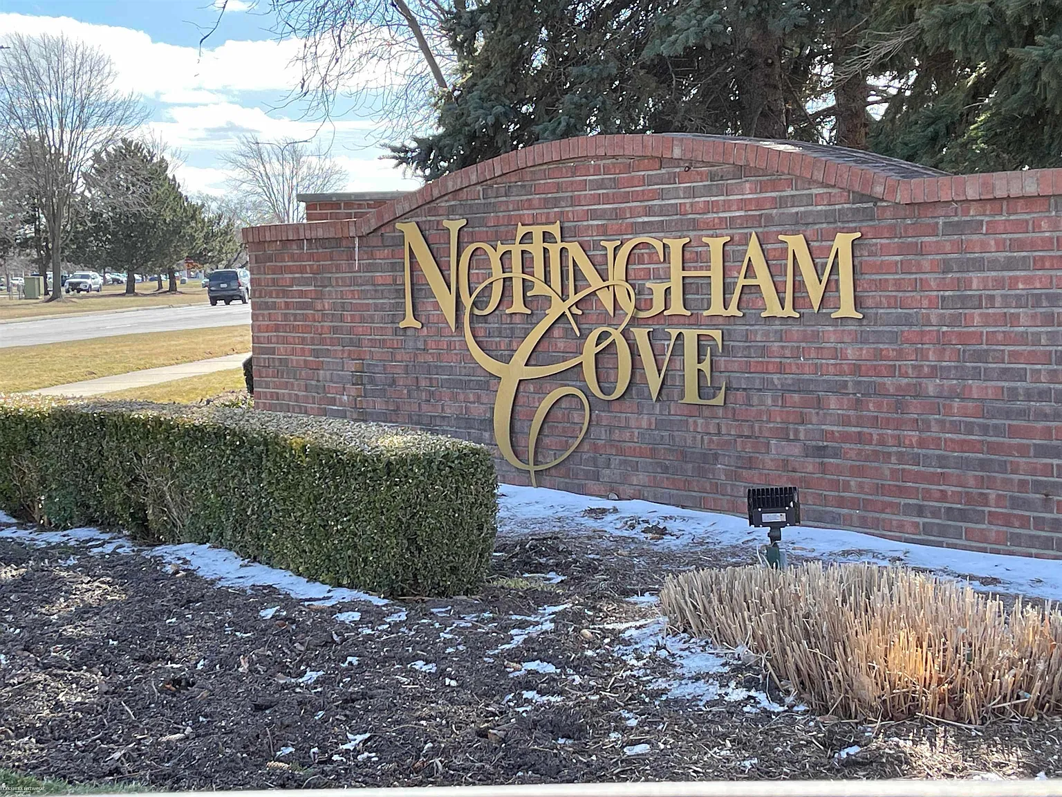 2 bed, 2.0 bath, 1525 sqft, $1,800 — Photo 2